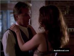 YASMINE BLEETH nude in Nash Bridges