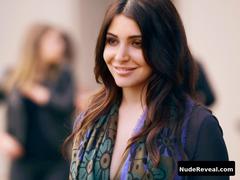 ANUSHKA SHARMA nude in Pk