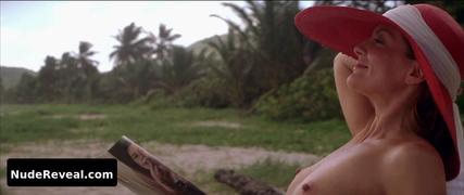 RENE RUSSO nude in The Thomas Crown Affair