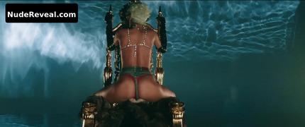 RIHANNA nude in Pour It Up