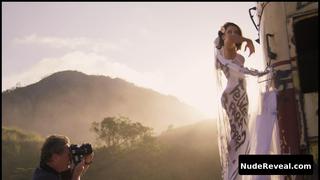 BRUNA LINZMEYER nude in A Forca Do Querer