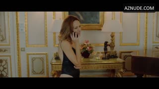 CHIARA FRANCINI nude in Addio al nubilato