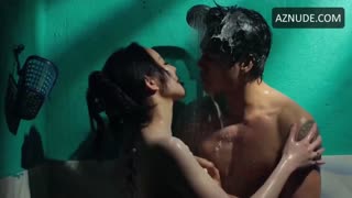 JULIA BERSANA nude in Sisid marino