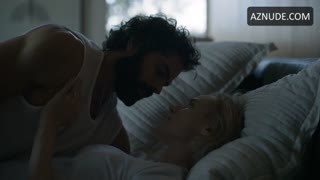 DIANE KRUGER nude in Swimming with Sharks