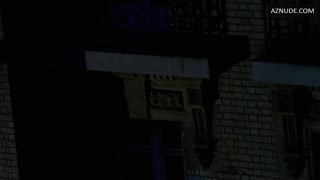 LAETITIA CASTA nude in Rue des plaisirs
