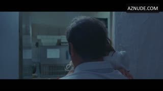 MARION COTILLARD nude in Gueule D