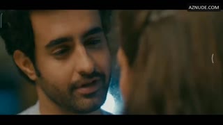 MANJARI PHADNIS nude in Fuh se Fantasy