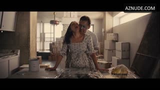 ELISABETH MOSS nude in High-Rise