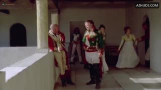 ELIZABETH HURLEY nude in Sharpe