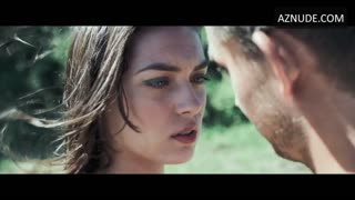 ANAMARIA VARTOLOMEI nude in The Empire