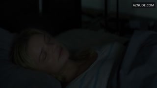 VIRGINIE EFIRA nude in Night Shift