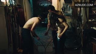 MARIA VALVERDE nude in Arana