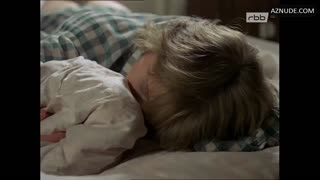 JACQUELINE POGGEL nude in Polizeiruf 110