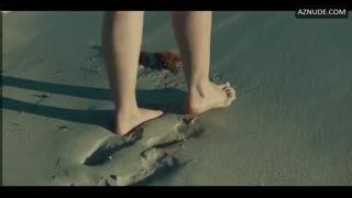 KARIN VIARD nude in Chanson Douce