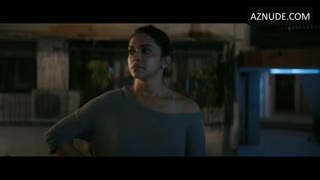 DEEPIKA PADUKONE nude in Gehraiyaan