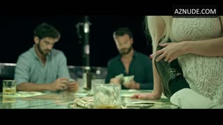 PAULINA GALAZKA nude in Girls to Buy