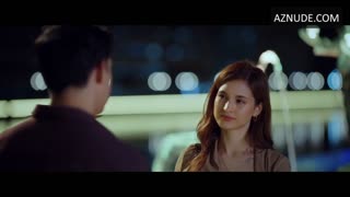 ANGELICA HART nude in Isang gabi