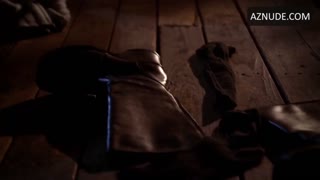 SARAH CARTER nude in Smallville