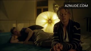 ISABELL GERSCHKE nude in Polizeiruf 110