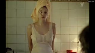 ANNA CHIPOVSKAYA nude in Ukhodyashchaya Natura