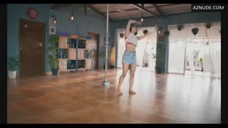 NIYATI FATNANI nude in Fuh se Fantasy