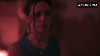 MARIA PEDRAZA nude in Urban: La Vida Es Nuestra