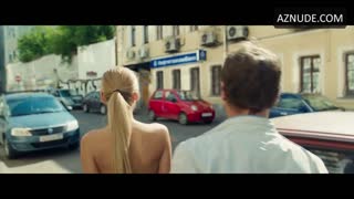 OKSANA AKINSHINA nude in SuperBobrovy