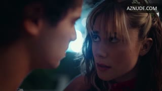 BEATRIZ FRAZAO nude in Morangos Com Acucar