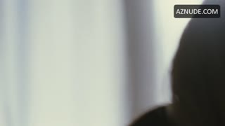 MENA SUVARI nude in The Garden of Eden