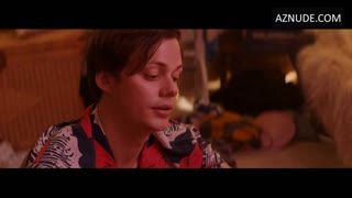 BELLA THORNE nude in Assassination Nation