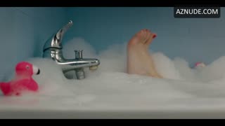 AUDREY FLEUROT nude in Hpi Haut Potentiel Intellectuel