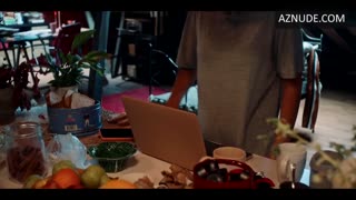 JULIA PALHA nude in O Clube