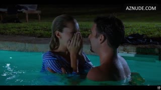 LAURA DUTRA nude in Sangue Oculto