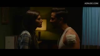 ELNAAZ NOROUZI nude in Abhay