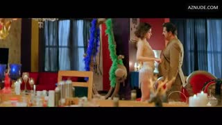 MANDANA KARIMI nude in The Casino