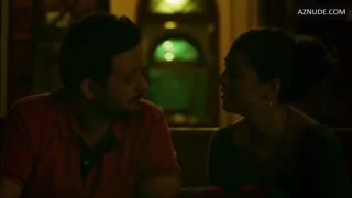 TEJASWINI PANDIT nude in Samantar