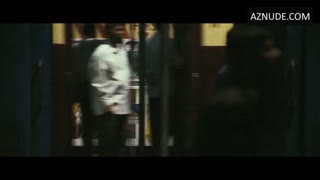 FREIDA PINTO nude in Slumdog Millionaire