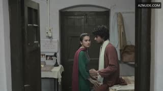 ANUSHKA KAUSHIK nude in Garmi
