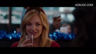 ABBY ELLIOTT nude in No Strings Attached