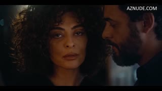 JULIANA PAES nude in Desperate Lies