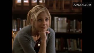 SARAH MICHELLE GELLAR nude in Buffy the Vampire Slayer