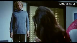 EDWIGE FENECH nude in 5 bambole per la luna d