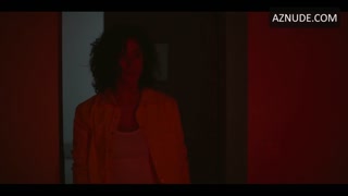 MANON AZEM nude in Prise Au Piege
