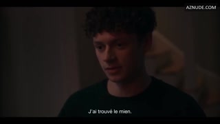 EVELYNE BROCHU nude in Chouchou
