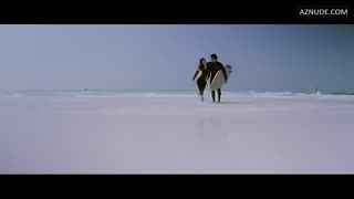 KAREENA KAPOOR nude in Fida