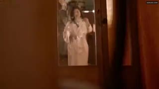 LOVI POE nude in Guniguni