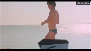 GLORIA GUIDA nude in The Highschool Girl Repeating Class