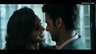 ANUPRIYA GOENKA nude in Fuh se Fantasy