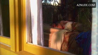 JENNIFER LOVE HEWITT nude in Ghost Whisperer