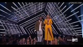 GIGI HADID nude in MTV Video Music Awards